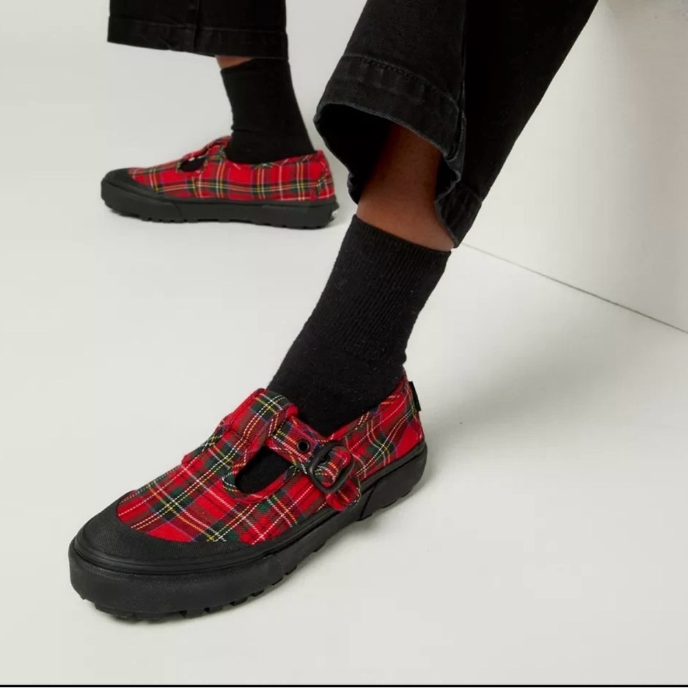Vans Red and Black Plaid Sneakers includes 3 pack No Show Vans Socks 🧦 - Picture 6 of 6